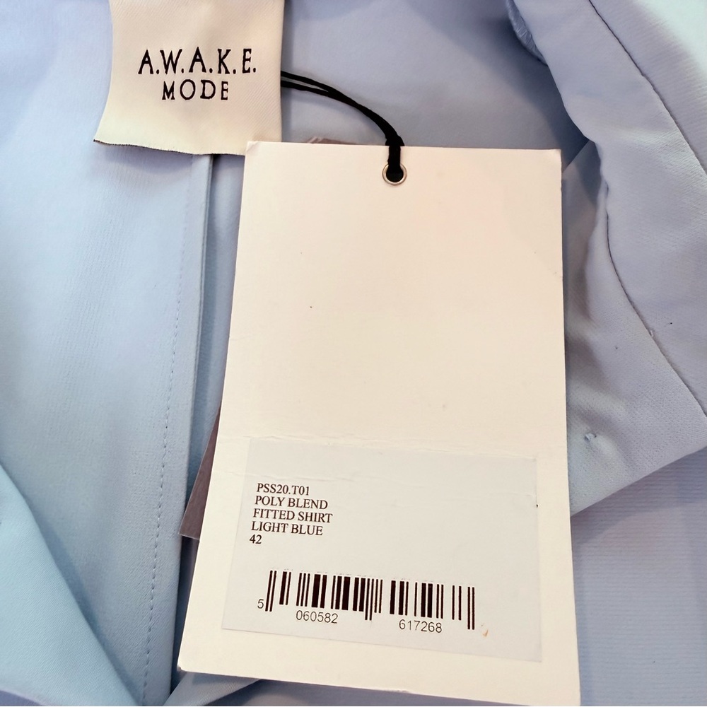 NWT A.W.A.K.E. MODE Pre-Spring 2020 Light Blue Raw Edge Fitted Blouse 42 - Picture 4 of 13